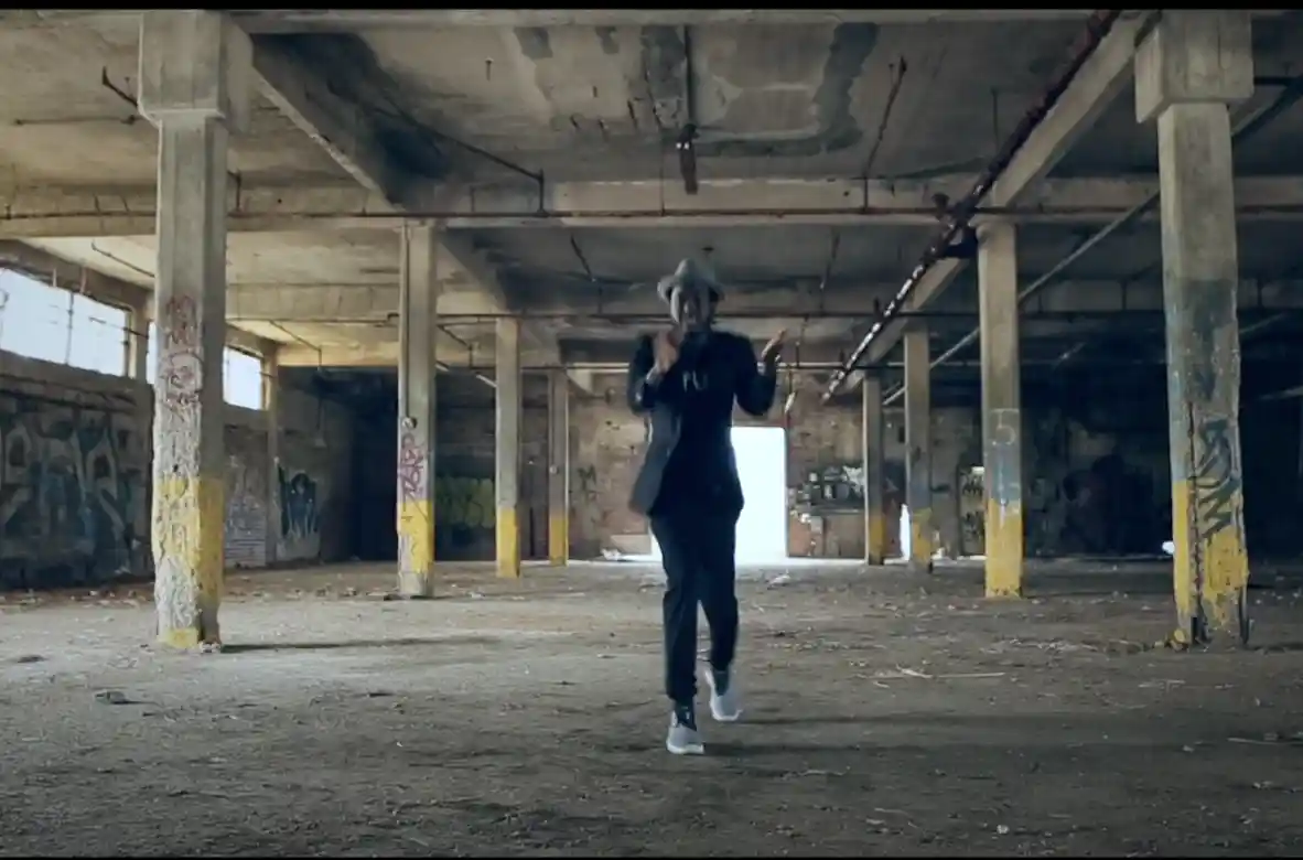 marco pave: "black tux"